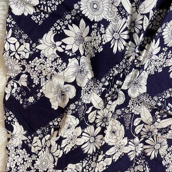 🔥SOLD🔥 Maeve by Anthropologie Magda Halter Jumpsuit Navy - Picture 5 of 16